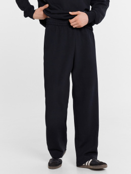 Брюки и леггинсы Mark Formelle 181246/24-3921Ц-7(3) черный