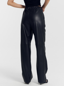 Брюки Mark Formelle 182448/24-26604Ц-10К черный