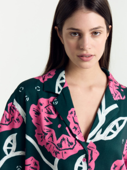 Пижамы Mark Formelle 592460-1/24-26551ПП-9 цветы_на_зеленом
