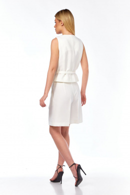 Жилеты DNM 039 молочный