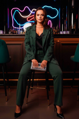 Брючные костюмы Mislana 1267 зеленый