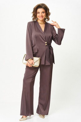 Брючные костюмы Aira Style 24243 шоколад
