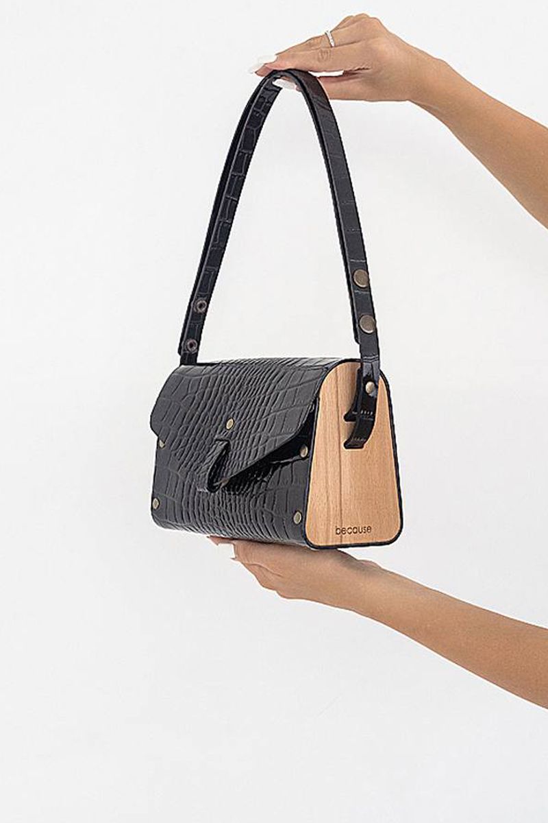 Because MISHEL BLACK_CROCO