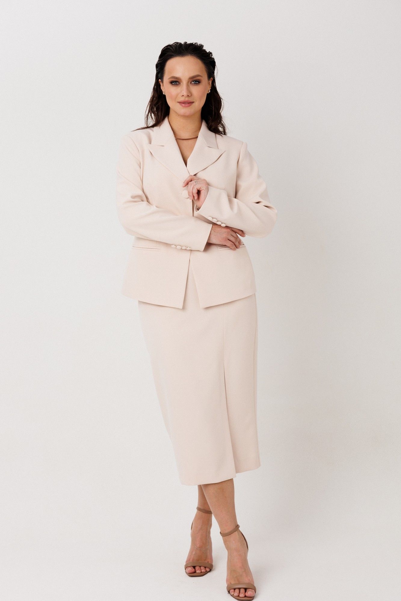 
Жакет, юбка Mislana 1296 бежевый