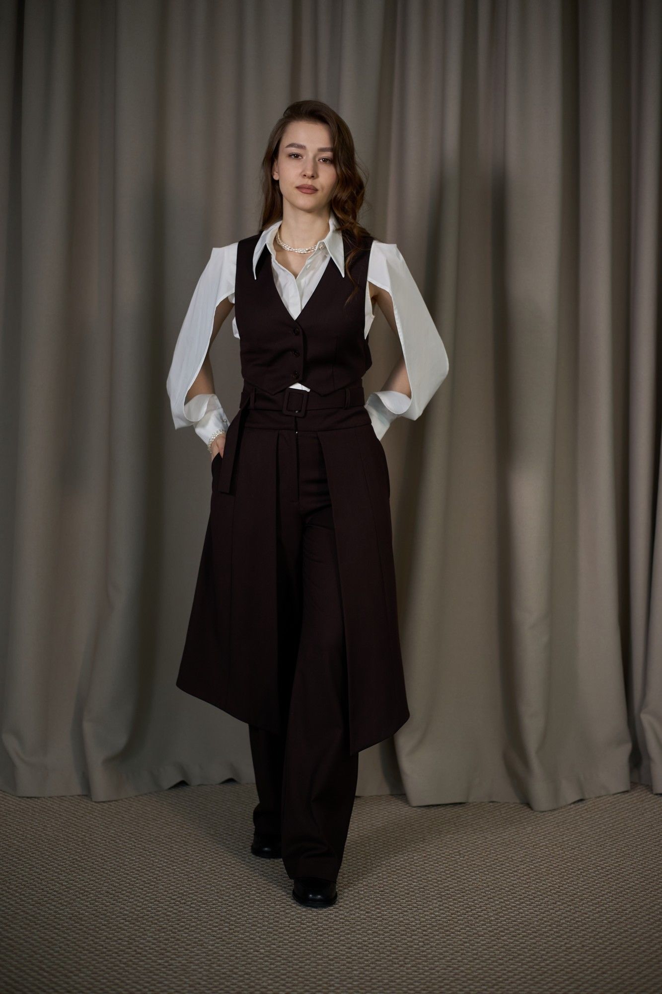 
Брюки, жилет ALIN 6006 шоколад