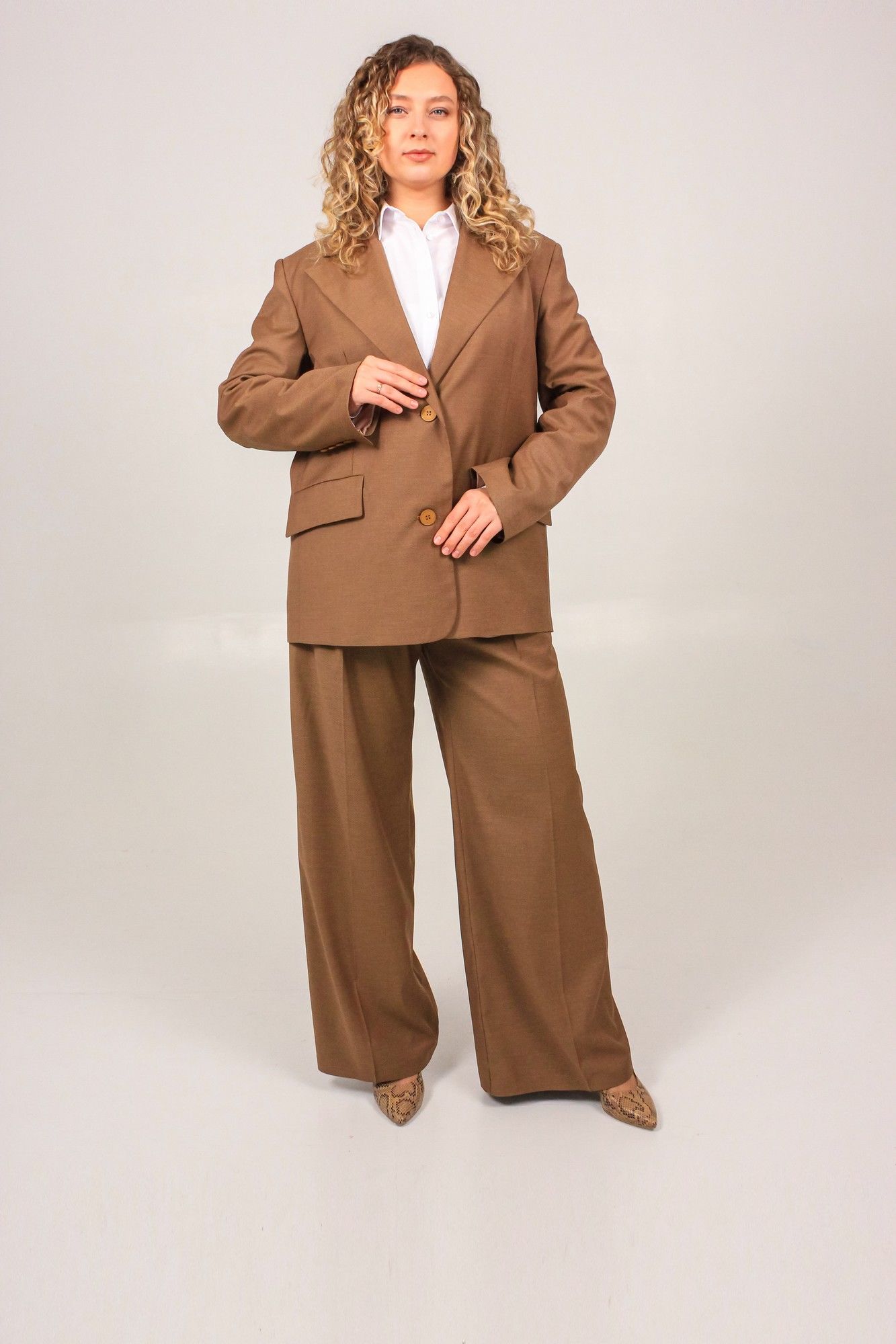 
Жакет Dolce Forma GAK-BE-01-25_темно-бежевый