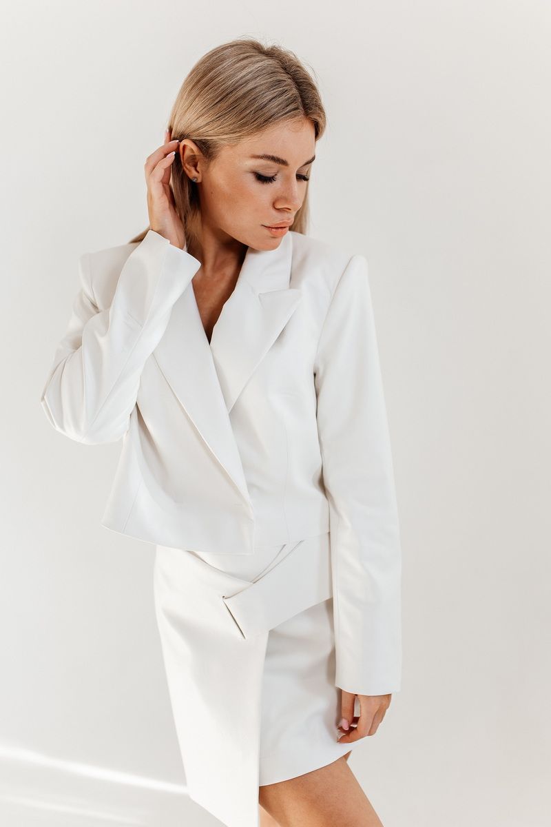 Юбочный костюм Amberа Style 2021 белое_облако
