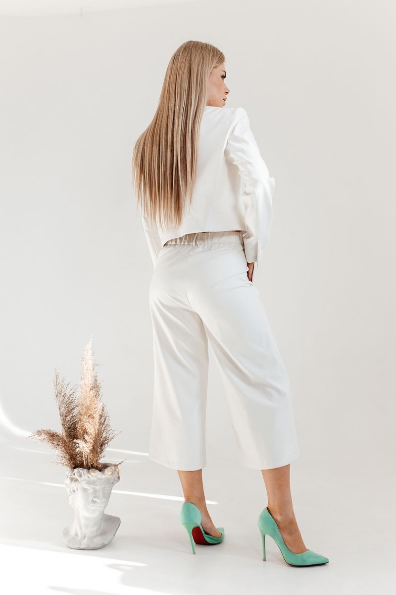 Жакеты Amberа Style 1042 белое_облако