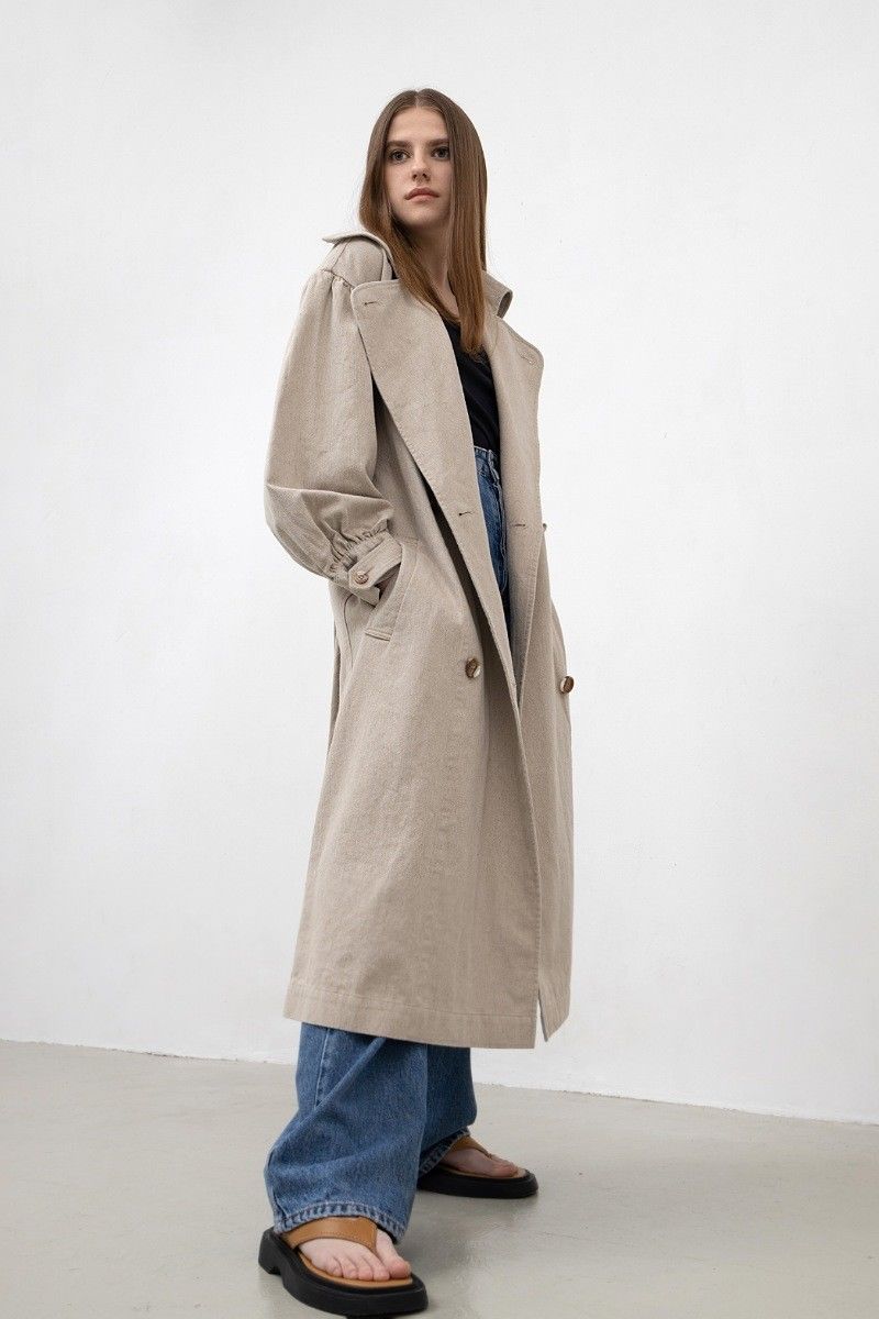 Женский плащ Individual design 20109 светло-бежевый