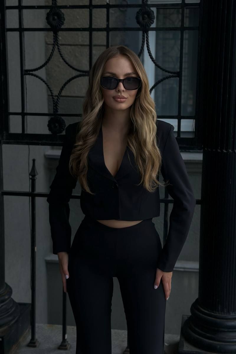 Жакеты THE.WOMAN 0105 черный