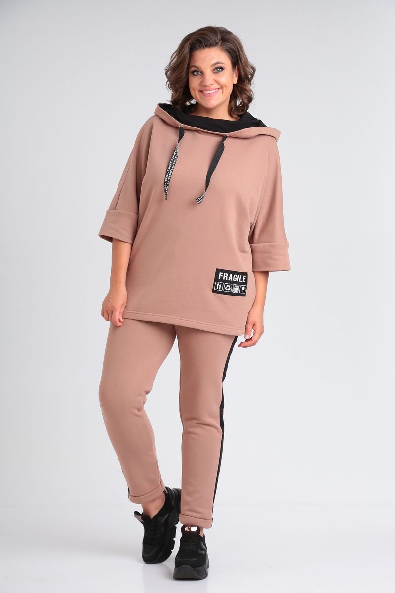 Брючный костюм Michel chic 1358 бежевый-черный