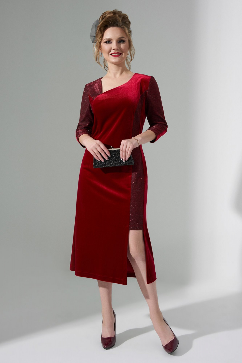 Платья Euromoda 490 красный