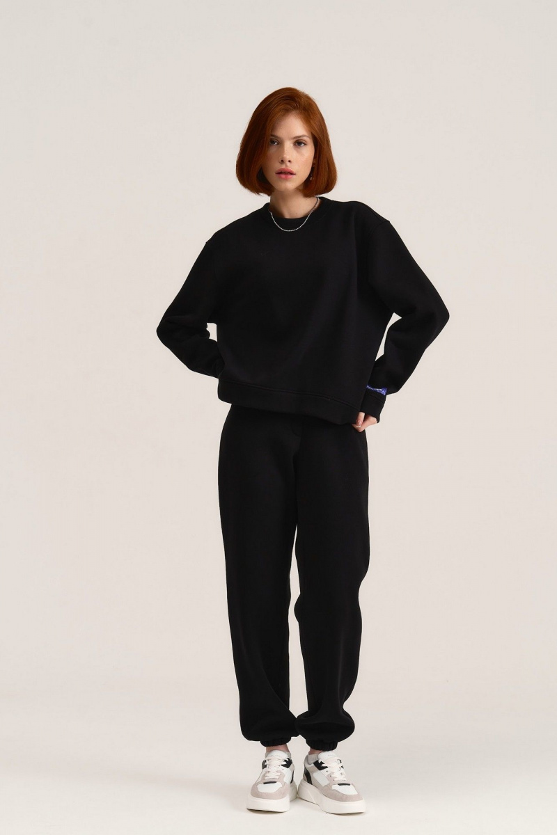 Толстовки и олимпийки MG Wear 2102 черный