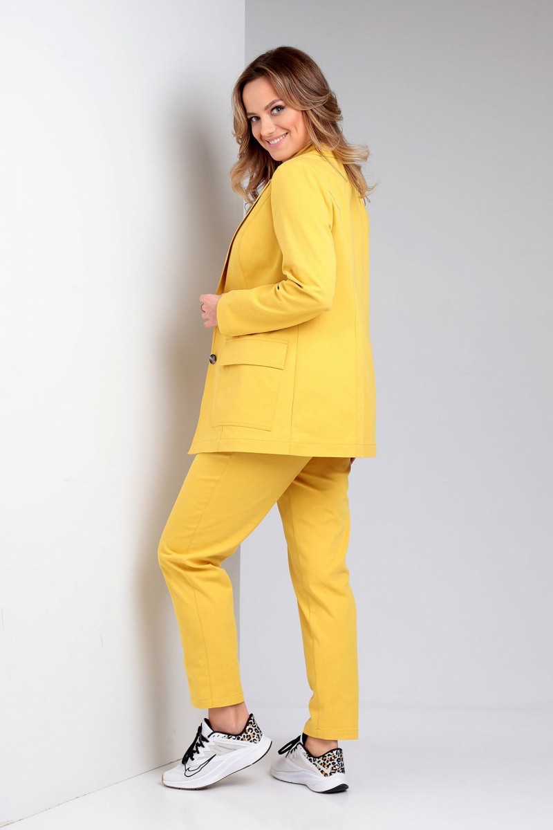 Брючный костюм Liona Style 894 желтый