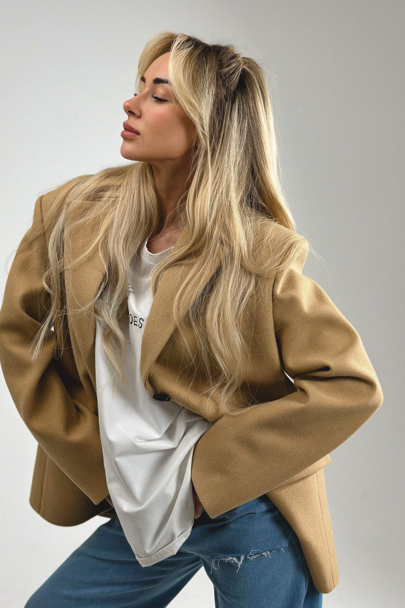 Женское пальто Skipper Design 134 кэмел