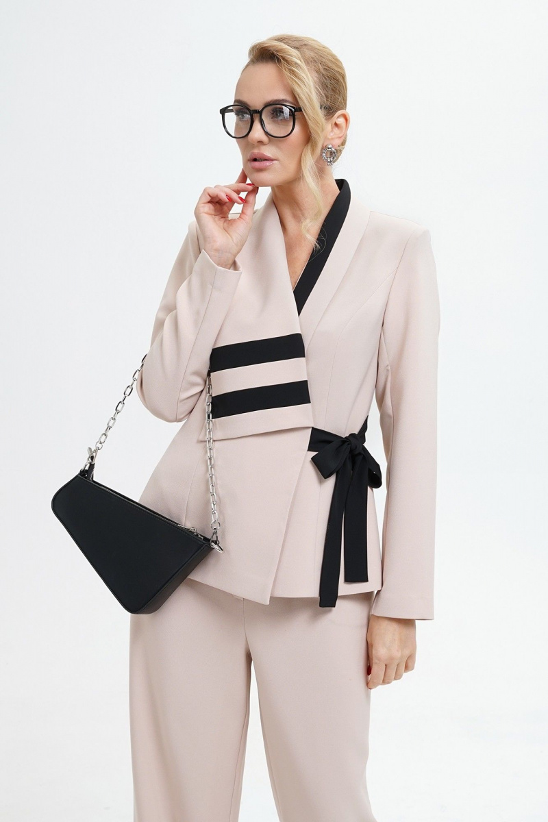 Брючный костюм Alani Collection 2280 пудра