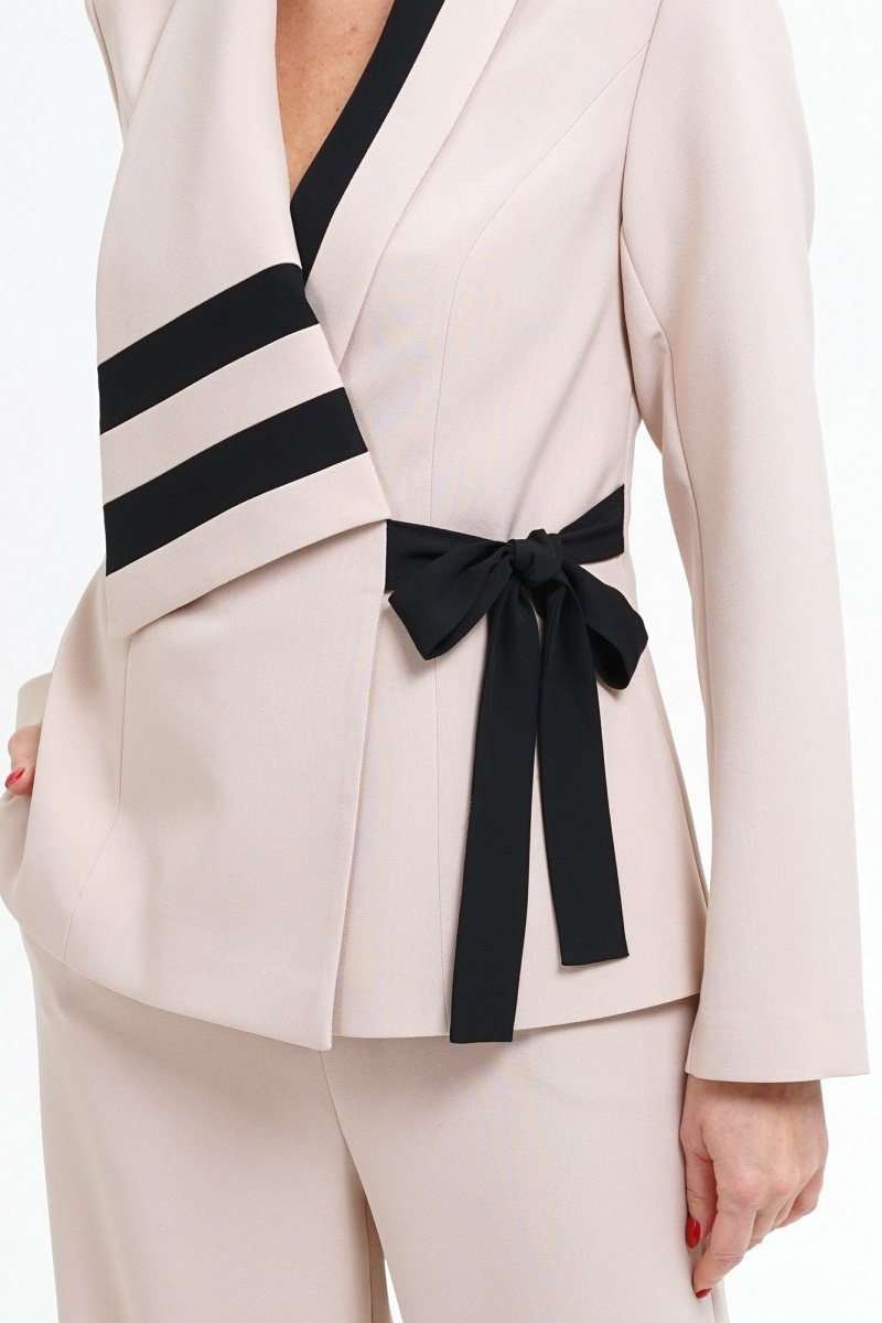 Брючный костюм Alani Collection 2280 пудра