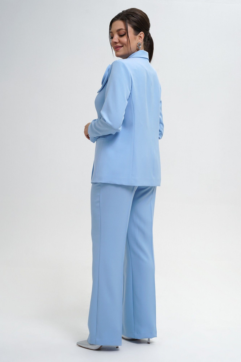 Брючный костюм Alani Collection 2143 голубой