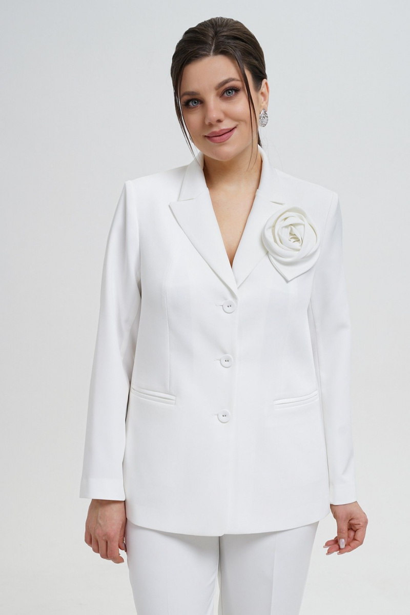 Брючный костюм Alani Collection 2143 молоко