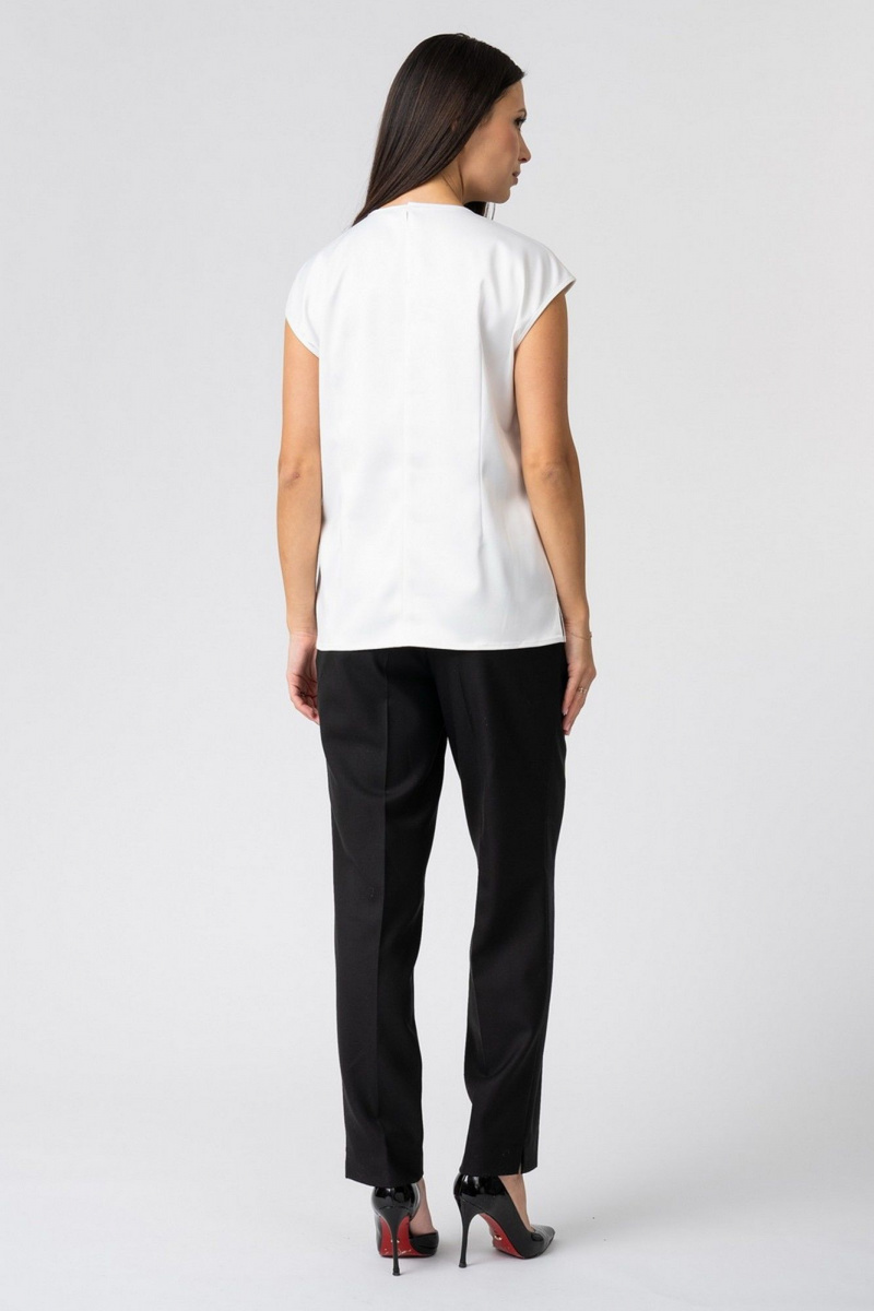 Блузы FASHION CENTRE П-3856 молочный