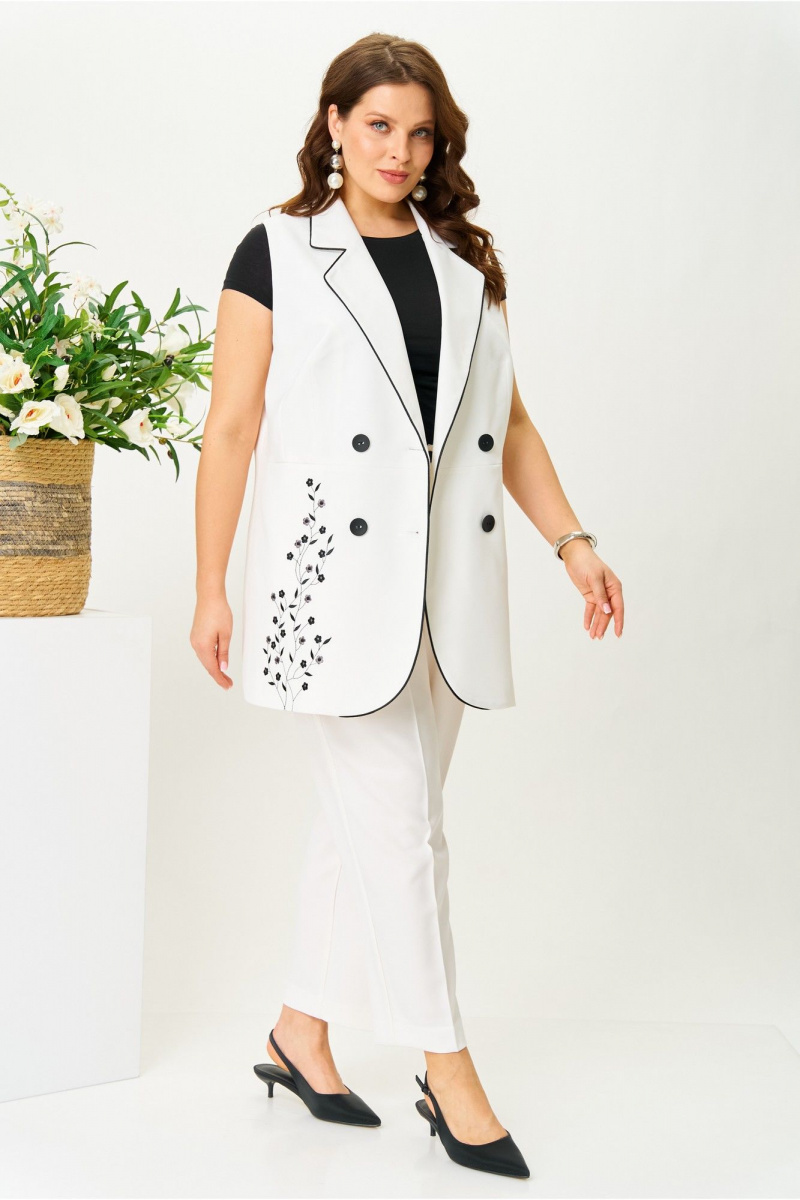Жилеты AVA fashion М-111.01 молочный