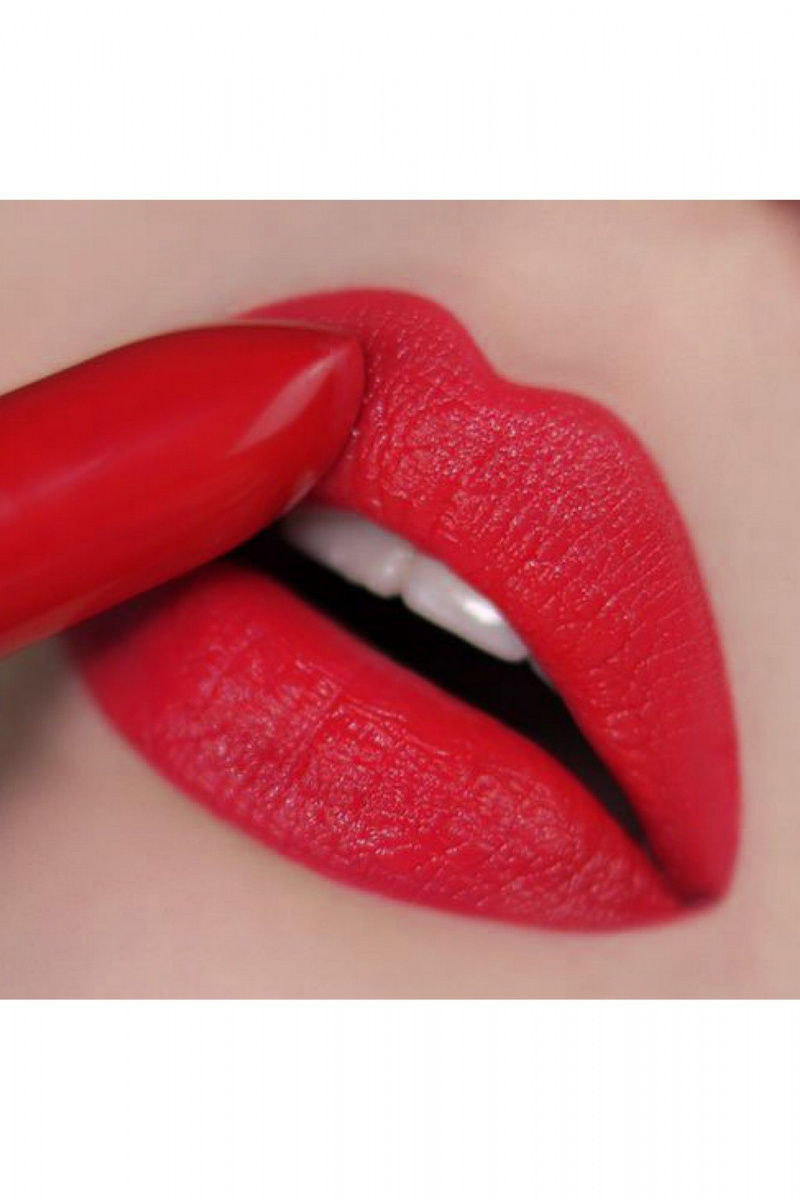 Помады Relouis La Mia Italia тон:20 Цвет:Classic Red
