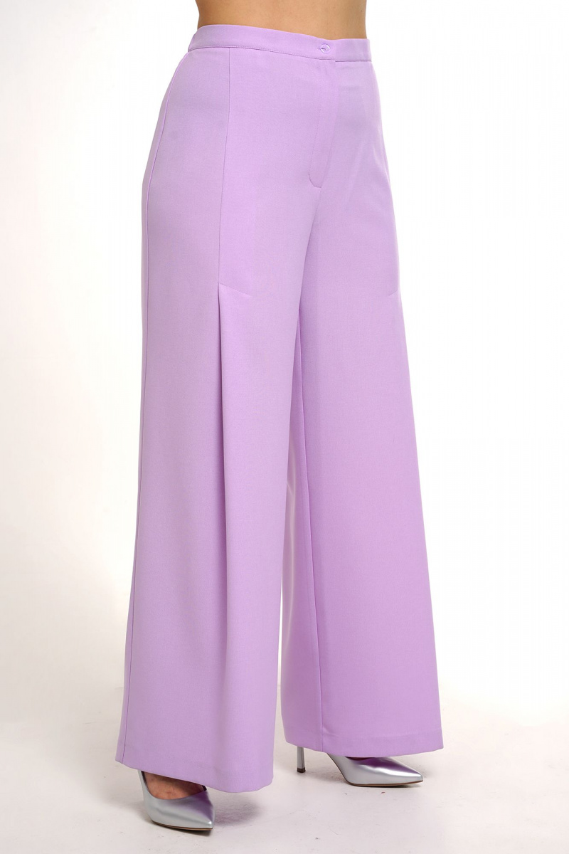 Брючный костюм Alani Collection 2334 лаванда