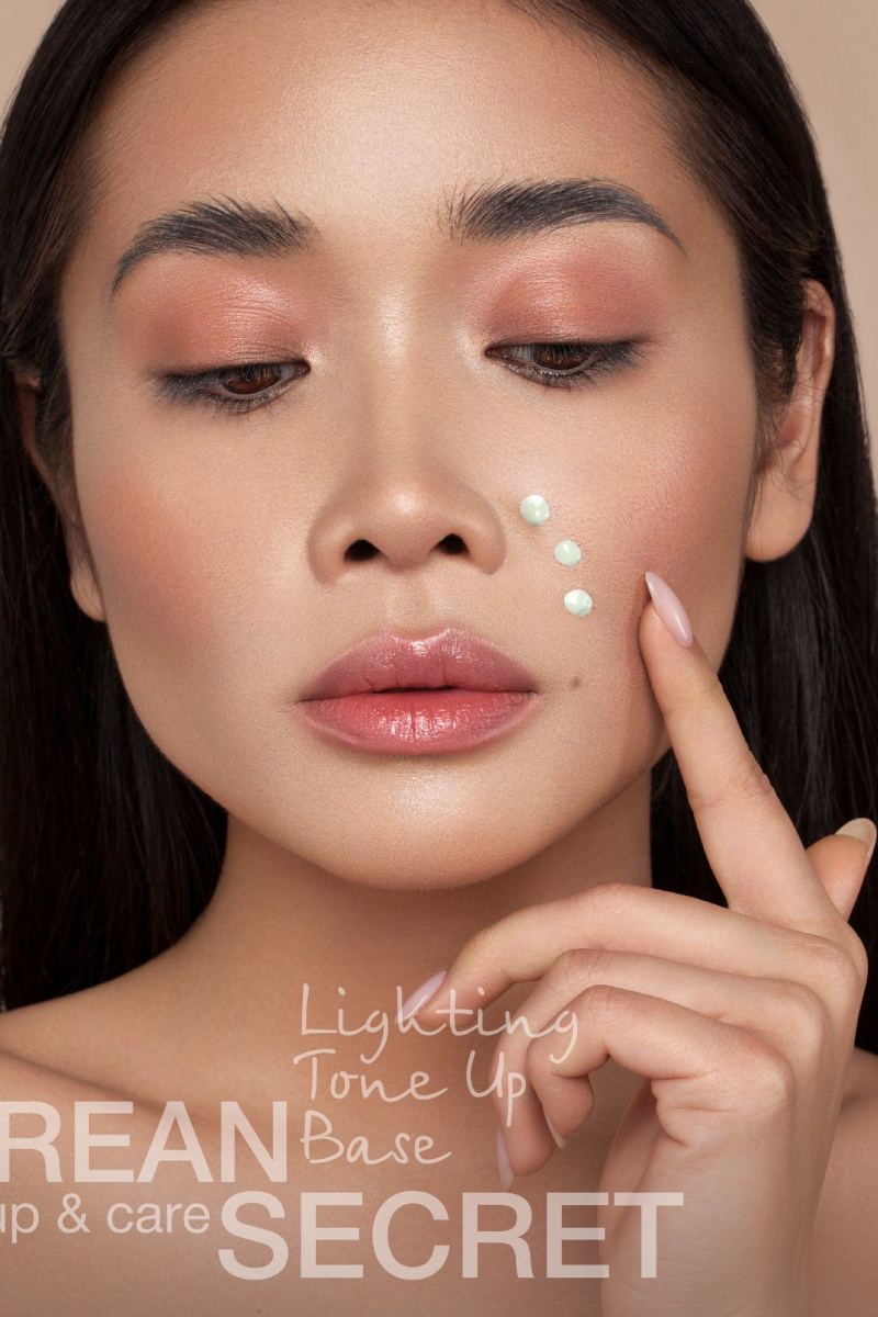 Основы под макияж Relouis KOREAN SECRET make up & care Lighting Tone Up Base