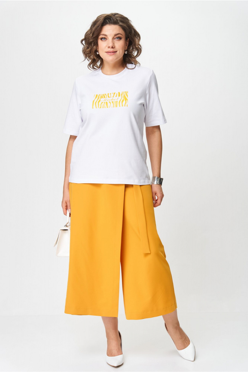 Брючный костюм Michel chic 1336 белый-охра