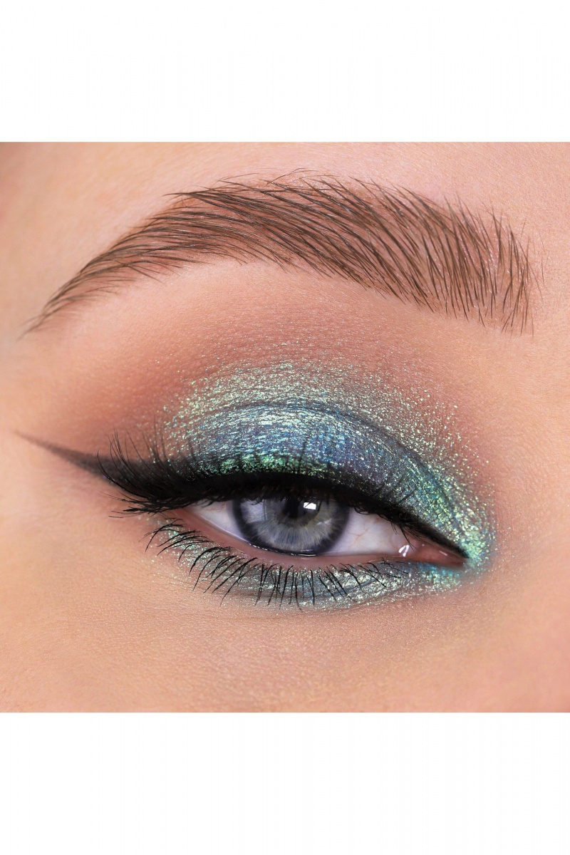 Тени для век Relouis RELOUIS PRO Eyeshadow Sparkle 05 mermaid tail