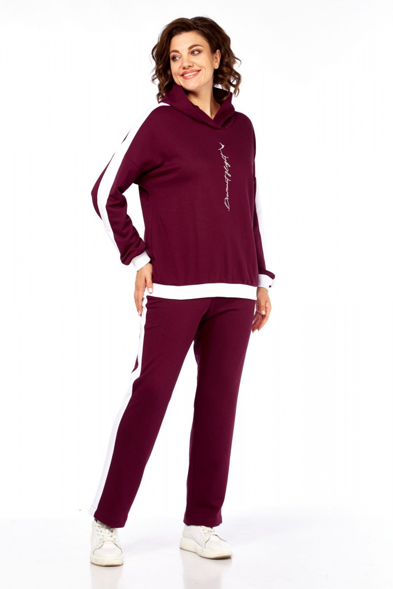 Костюмы Диомант 1917 бордо-белый