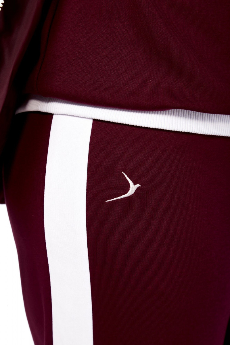 Костюмы Диомант 1917 бордо-белый