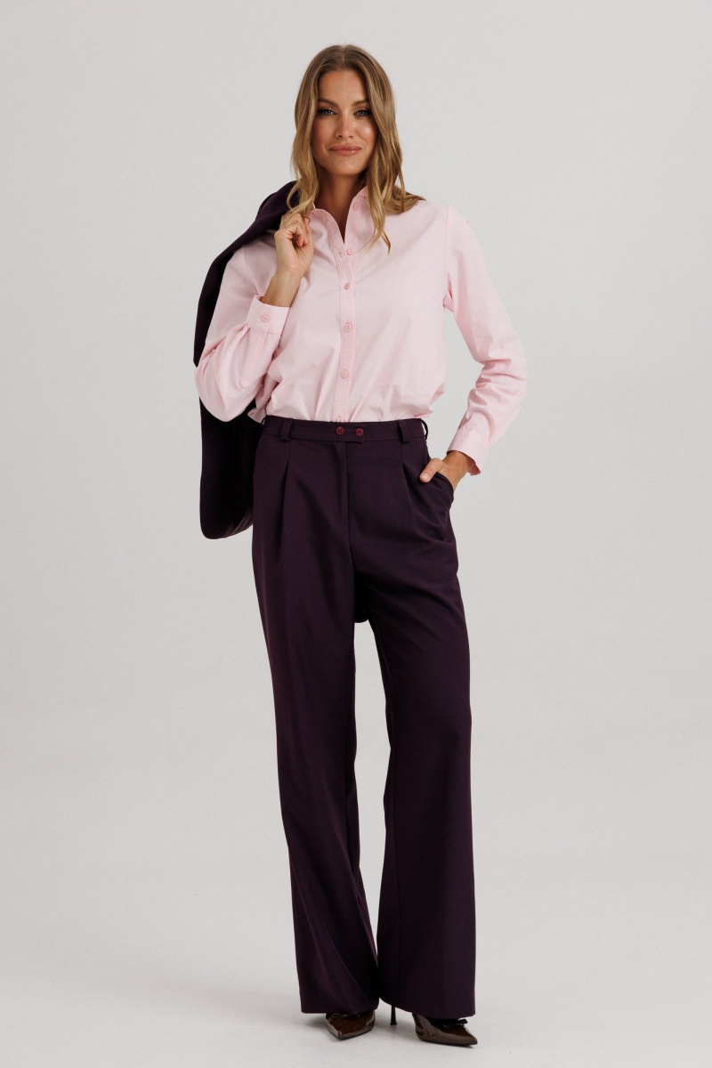 Брючный костюм Ларс Стиль 1142 темно-фиолетовый