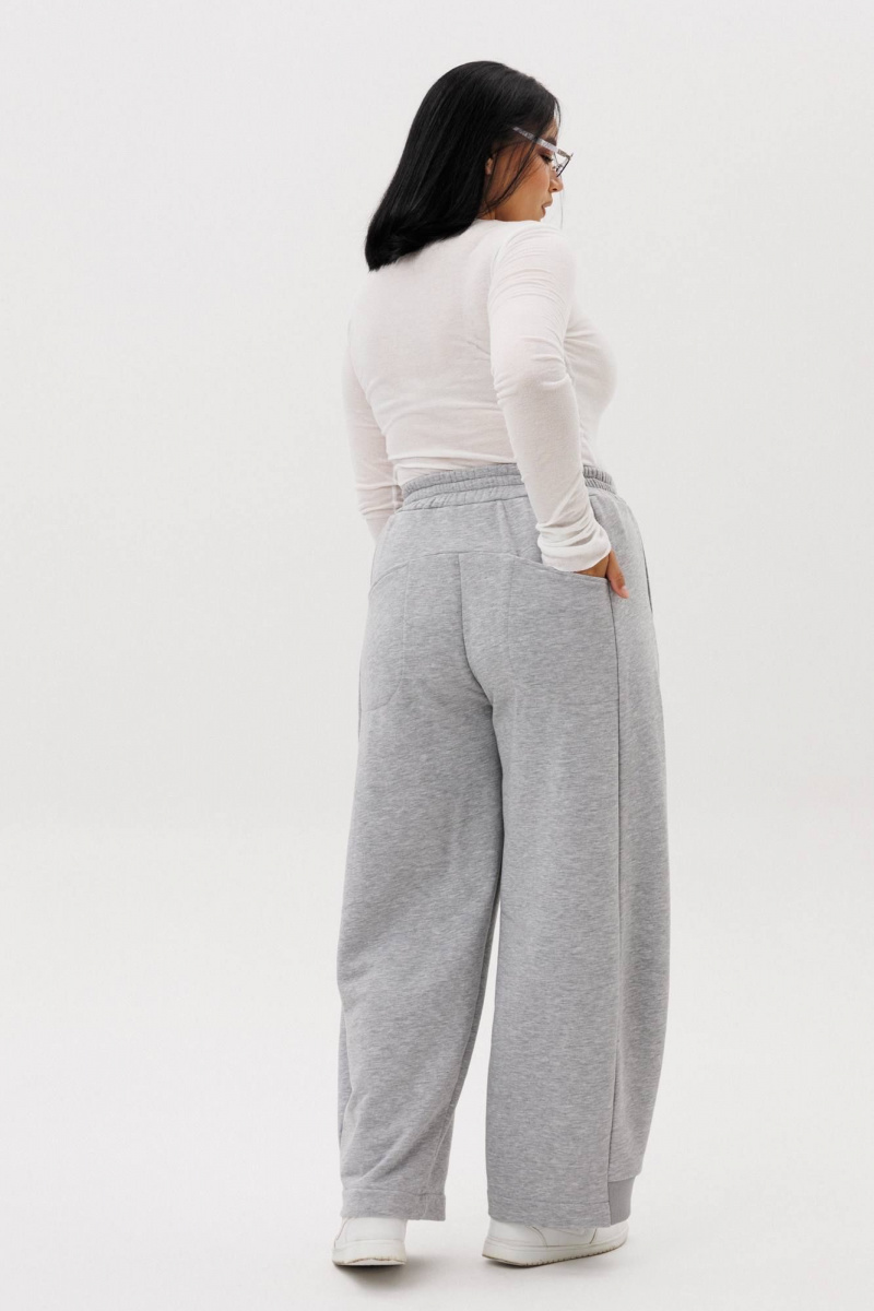 Брючный костюм Anastasia 1299 серый_меланж