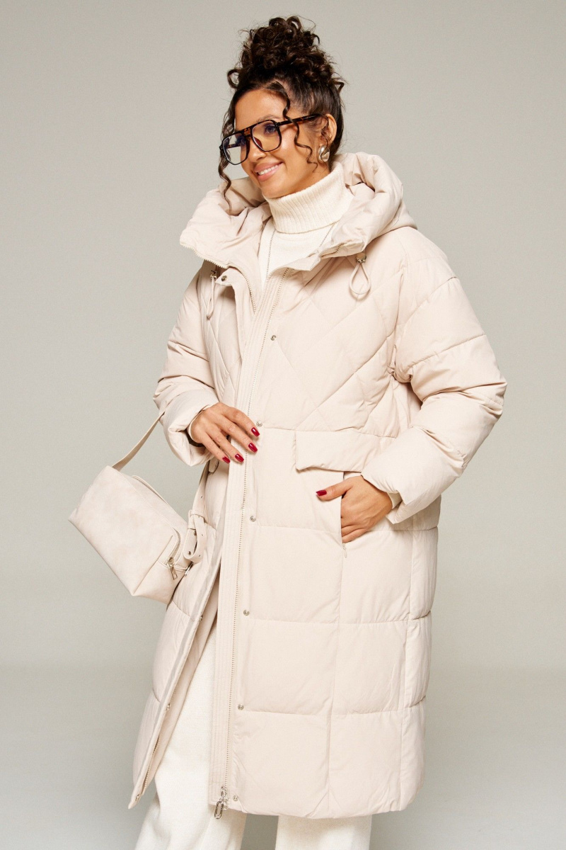 Женское пальто Beautiful&Free 8016 молочный