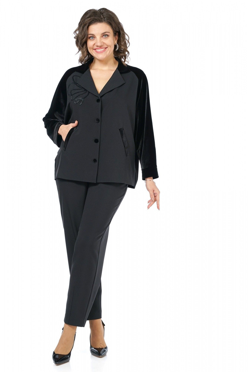 Брючный костюм Alani Collection 2466 черный