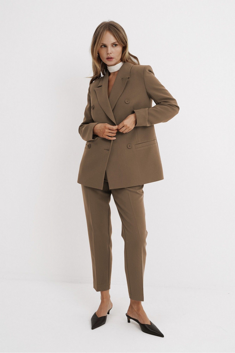 Брючный костюм PiRS 5747 капучино