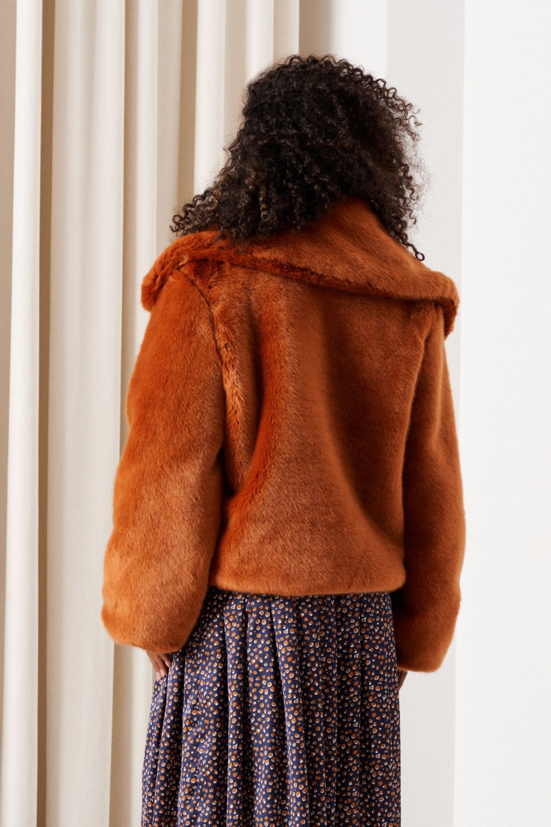 Женское пальто Colors of PAPAYA NEW 1743 рыжий