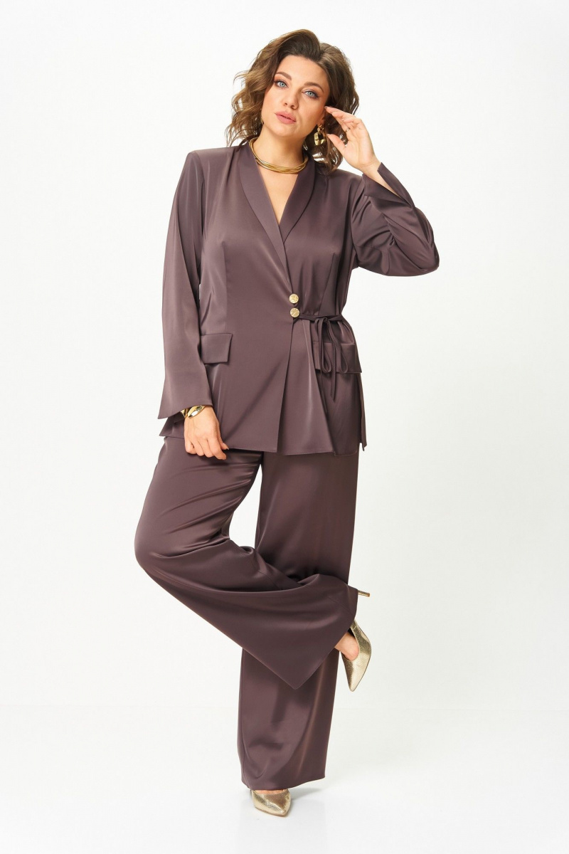 Брючный костюм Aira Style 24243 шоколад