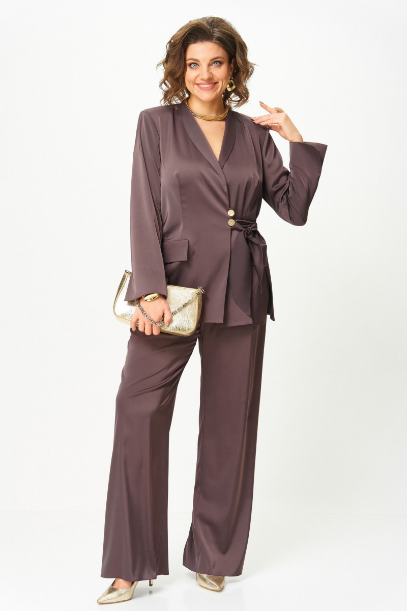 Брючный костюм Aira Style 24243 шоколад