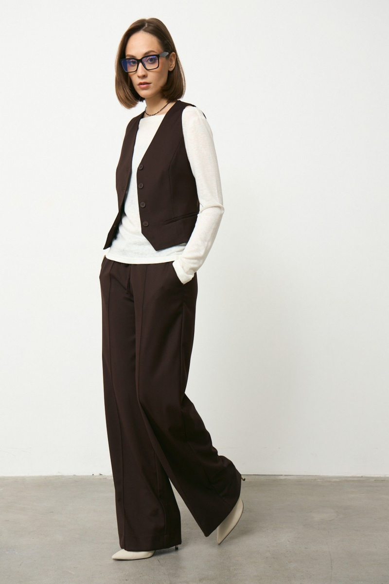 Жилеты Luitui R3010 коричневый