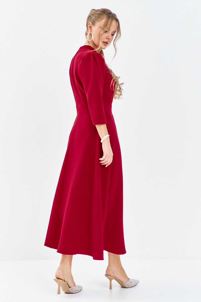 Платья Euromoda 634 красный