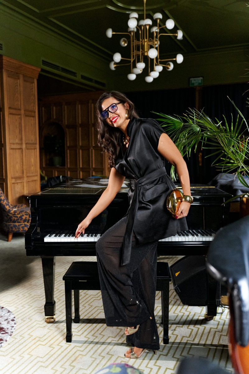 Брючный костюм Beautiful&Free 6387 черный