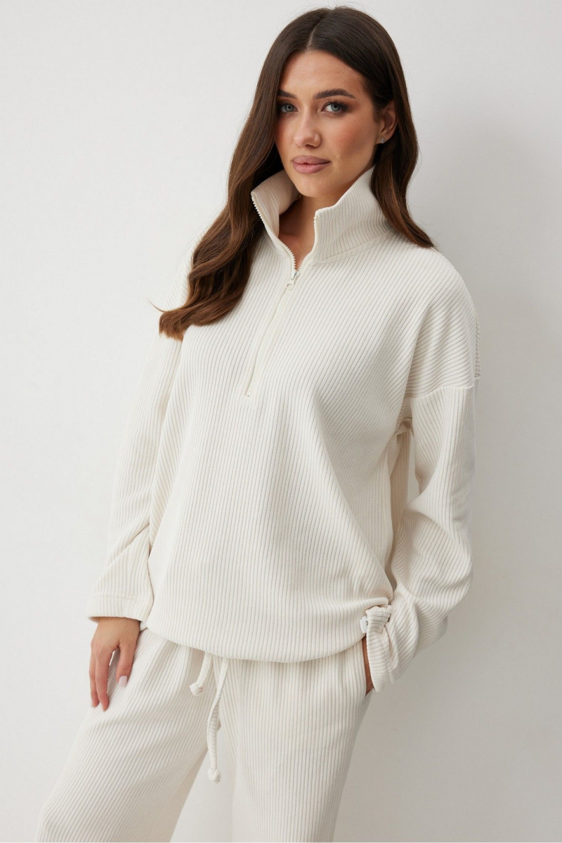 Джемперы T.N.D М157/2 молоко