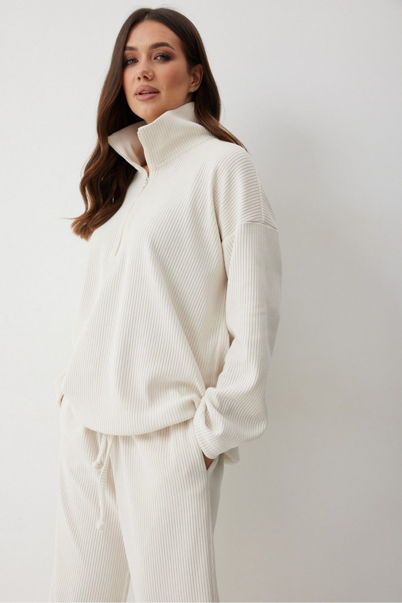 Джемперы T.N.D М157/2 молоко