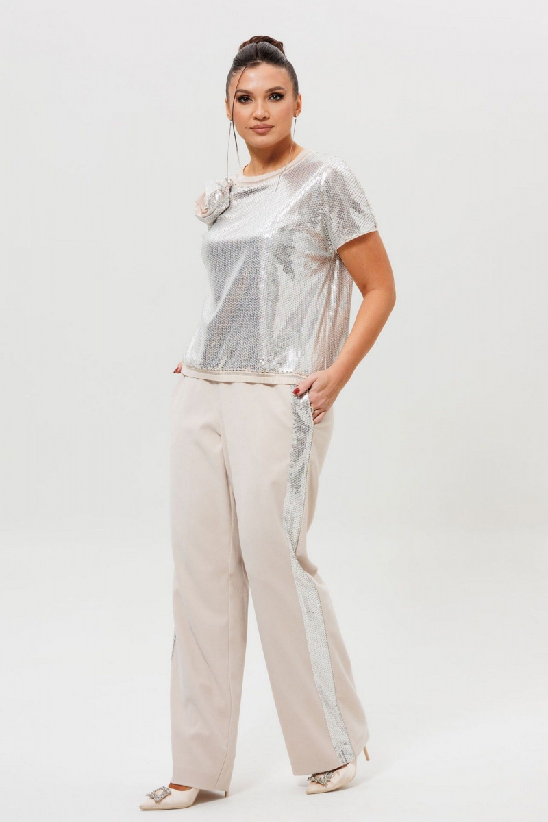 Брючный костюм Mislana 1277 серебро/беж