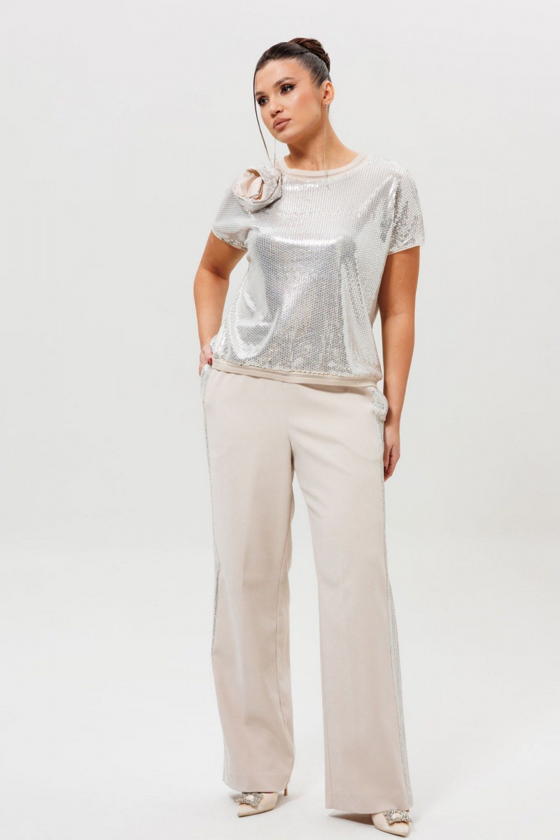 Брючный костюм Mislana 1277 серебро/беж