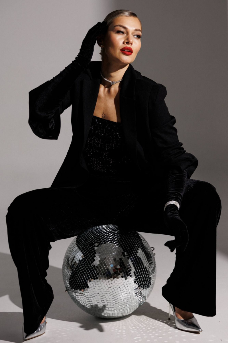 Брюки Мода Юрс 25-2947br черный