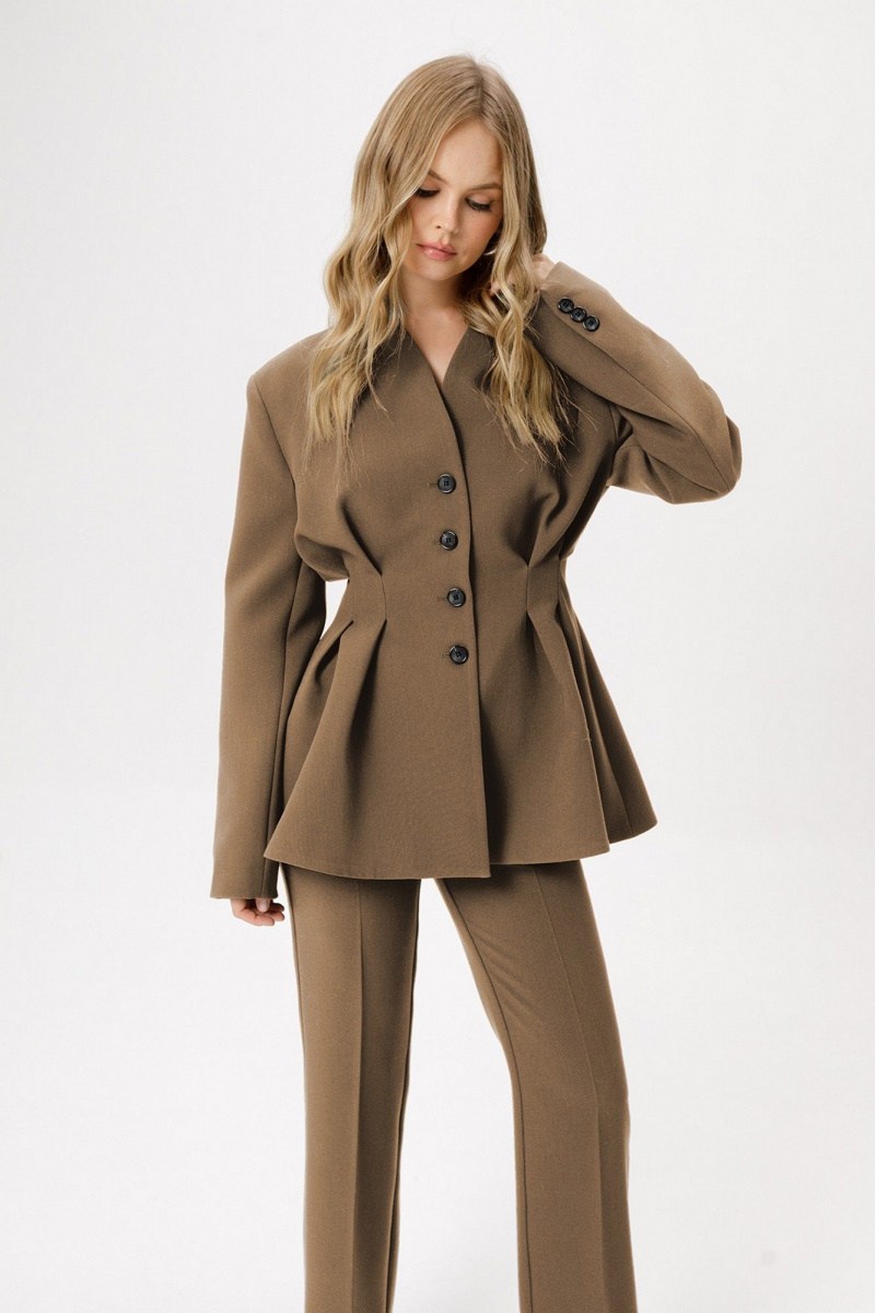 Брючный костюм PiRS 6341 капучино