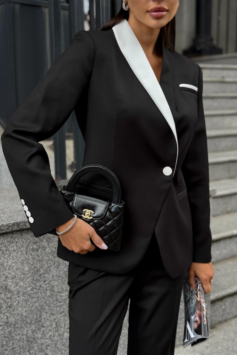 Брючный костюм Urs 24-440-1